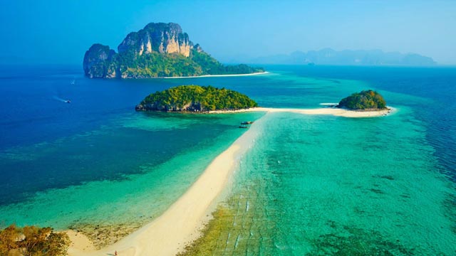 Do the Four-Island Tour